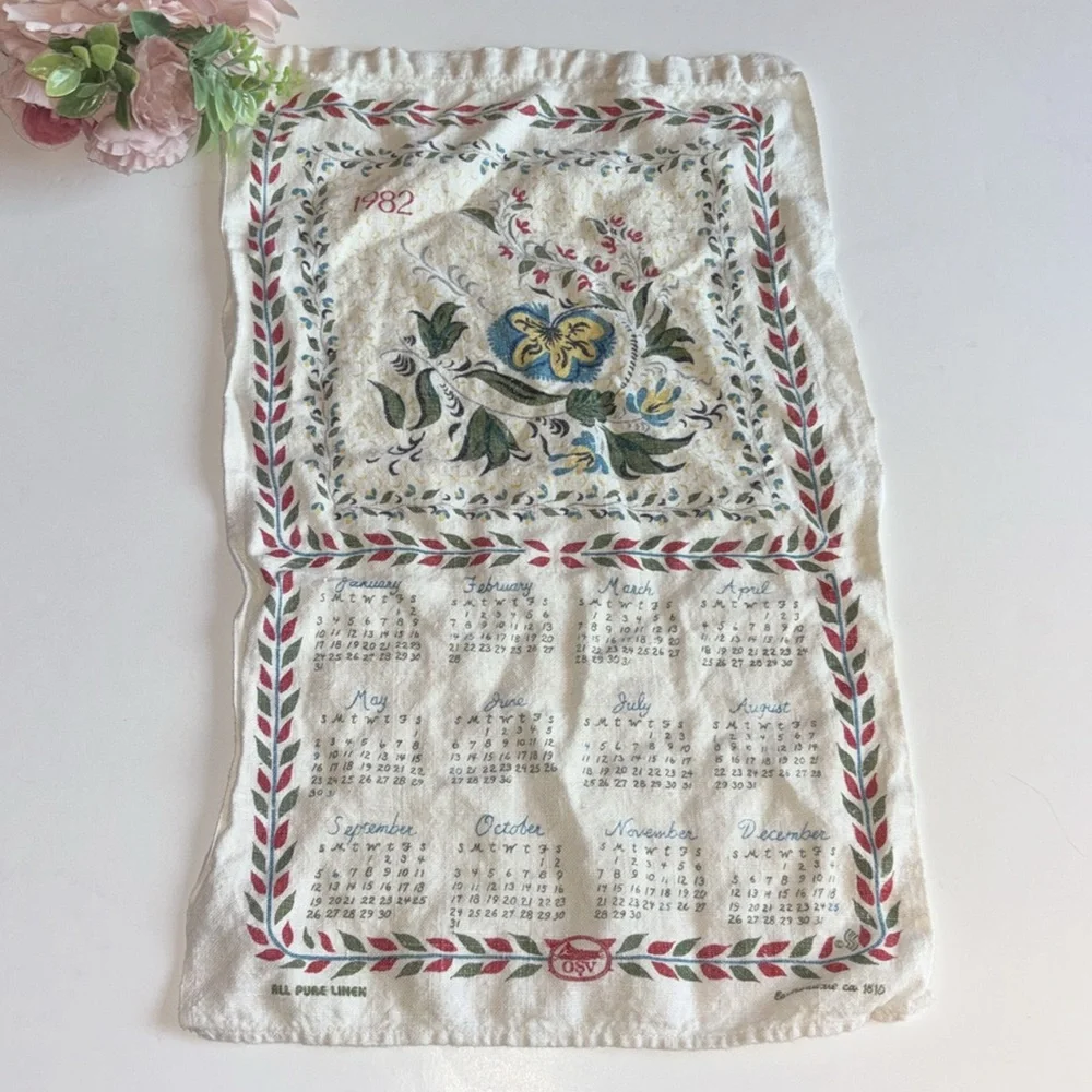 Lillian Vernon Calendar Hand Towel 1982 Linen 1982 Kitchen Calender vintage